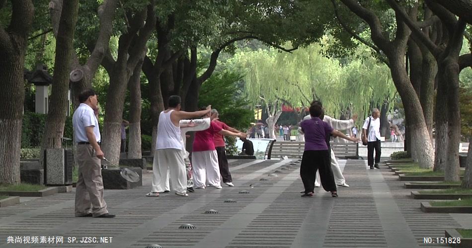 晨练打太极的人们 精选城市高清实拍